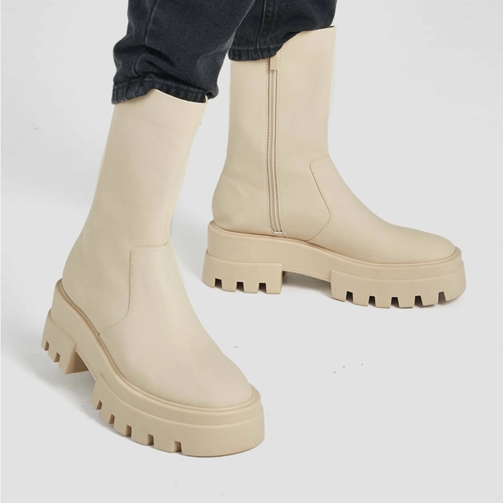 Pull&Bear Ivory Cream Ankle Boots Chunky, 39